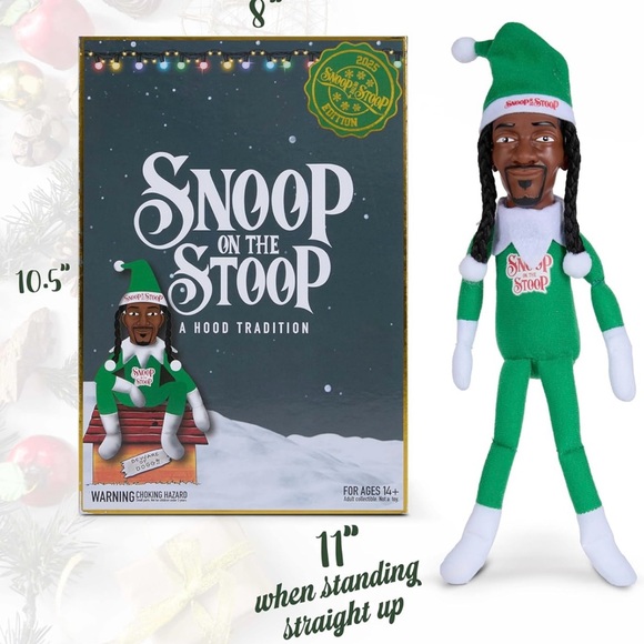 Snoop on the Stoop Green Holiday Decor - Picture 5 of 5